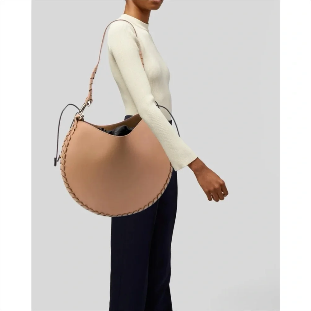 Chloé Shoulder Bag - Picture 12 of 12